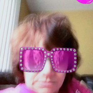 Meet your Posher, Nancy